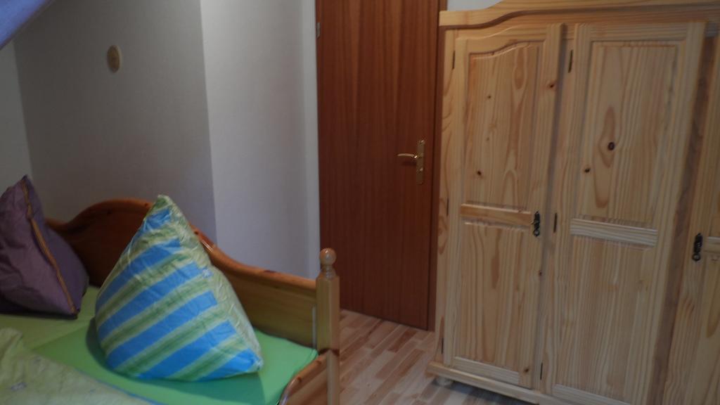 Andreas Apartment Creglingen Room photo